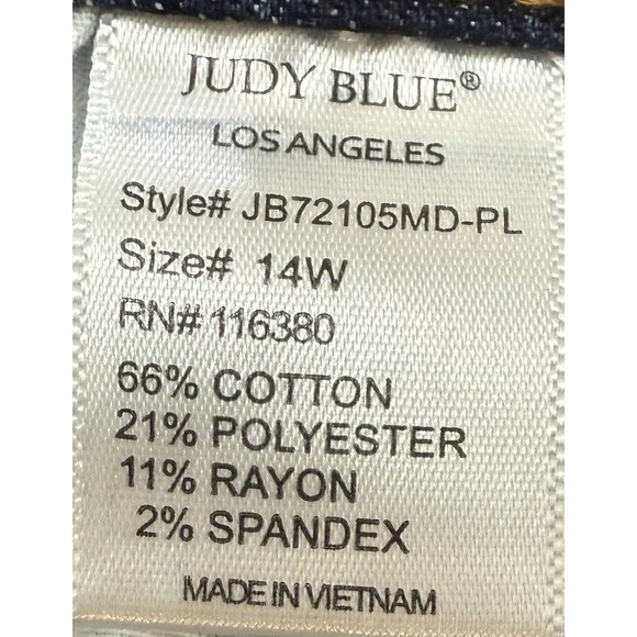 Judy Blue 14W Skinny Fit Capri Jeans Mid Rise Stretch Blue Wash Denim - Picture 7 of 10